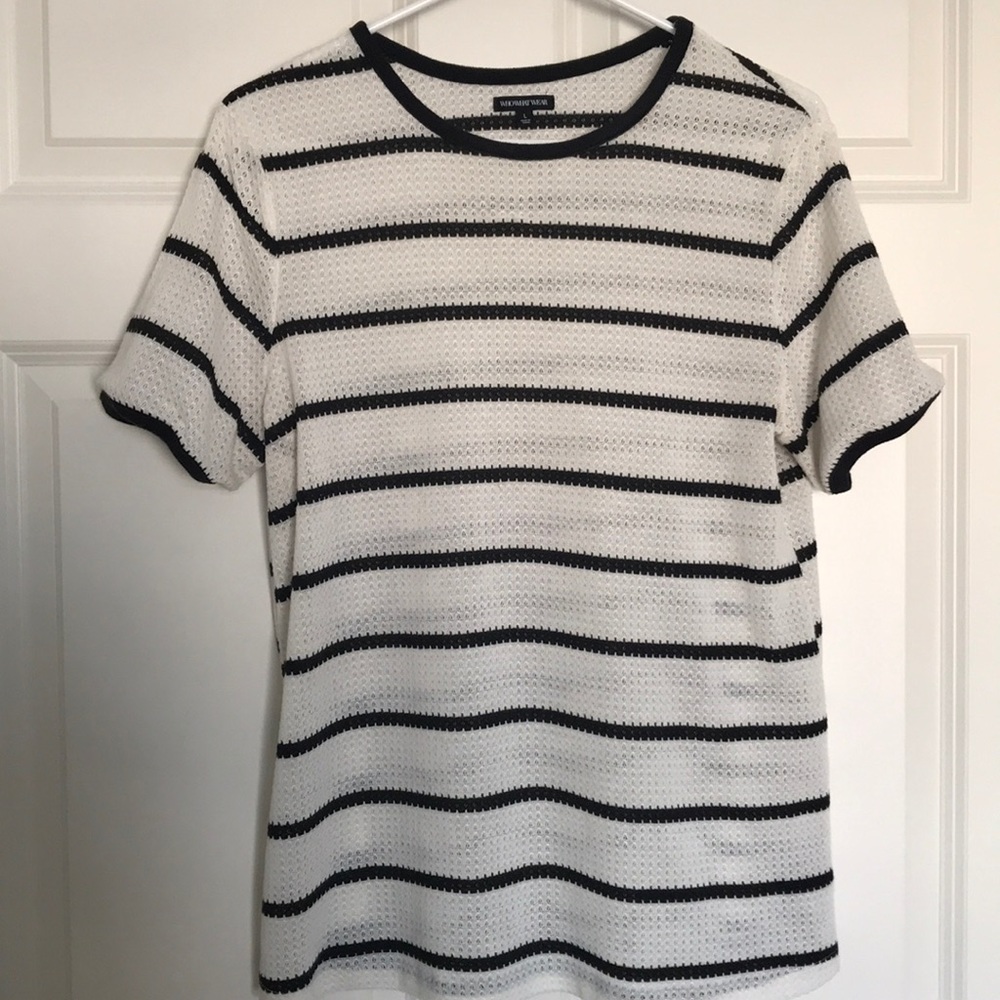 Basic white striped top